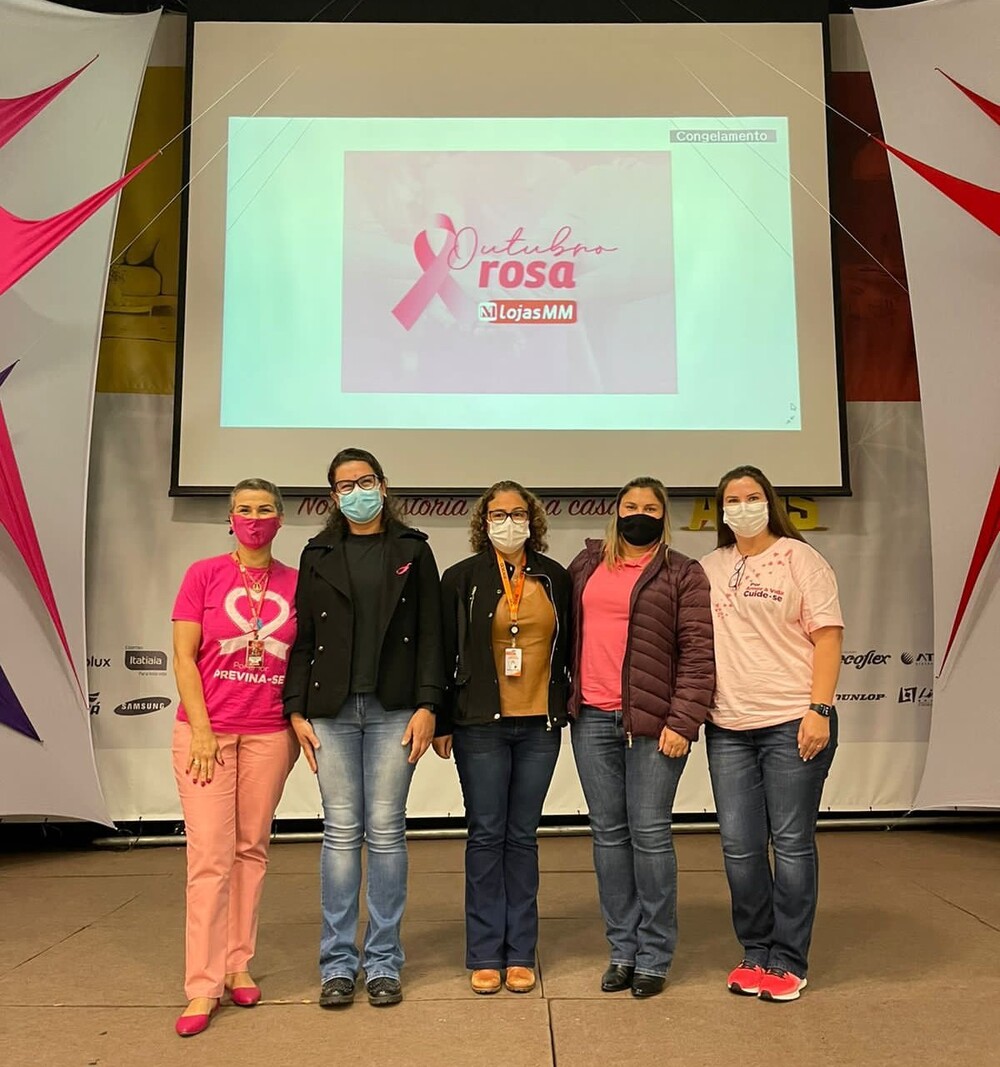 Foto 1 / MM promove ações em alusão ao Outubro Rosa 